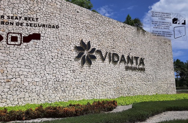 5 Diamond Resort waiting for you. Luxurious fully furnished villa.