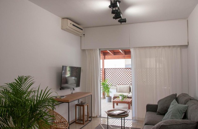 5 min from the beach to enjoy Limassol