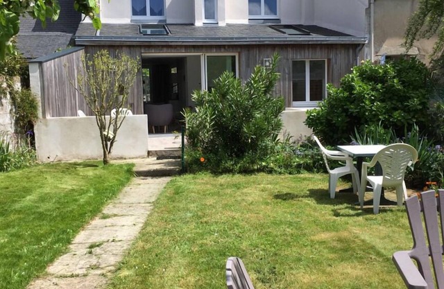 5 minutes from the beaches: great comfort and attractive services for 8 people