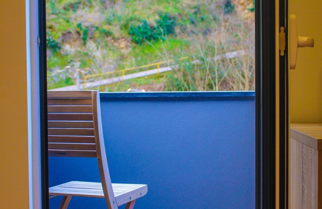 5 Minutes from the River Beach, Twin Room in Góis in a Quiet Rural Place