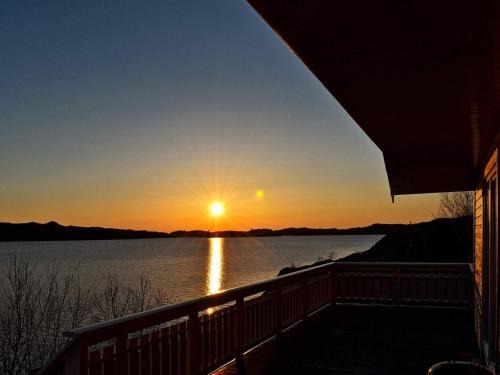 5 person holiday home in Laukvik-By Traum