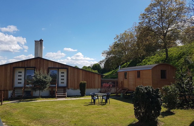 5 person vacation apartment on the farm♡
