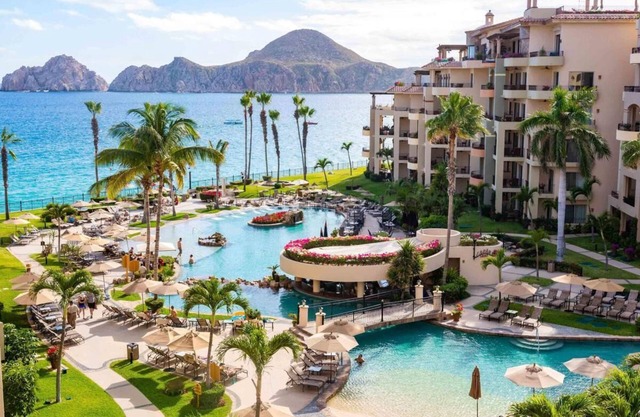 5 Star Resort on Medano Beach, Cabo San Lucas
