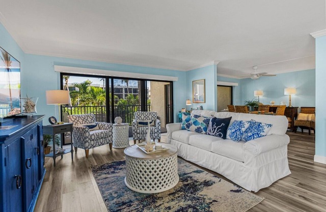 50 steps to a seven mile ,not crowded beach. See our pics for views and decor!