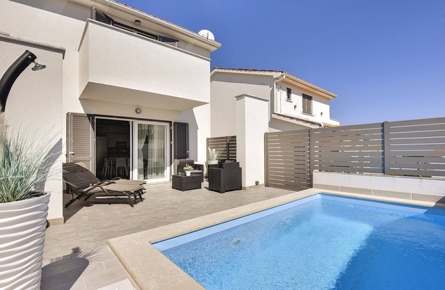 Meter Zum Strand Privatpool Meerblick Klima Wlan Liznjan 