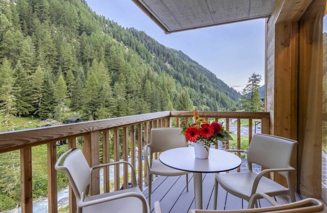 Swisspeak Resorts Zinal Persons 