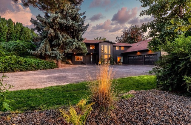 5b/4bath w/Hot tub in Walla Walla Valley!