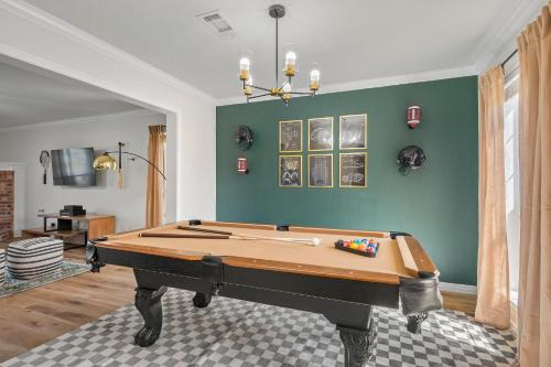 5BD Texas Charm - Play Ball Theme & Backyard