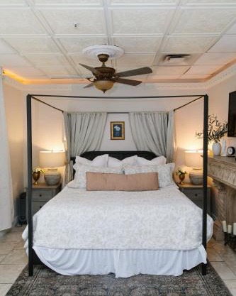 5th East Hall Bed & Breakfast