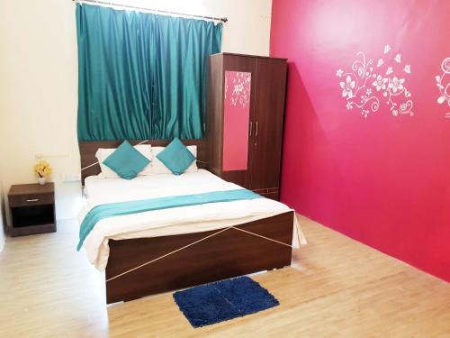 6 CR Hotel NATRAJ