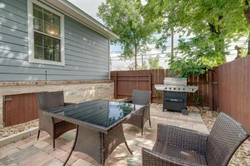 6 Mi to Dtwn Austin Retreat with Patio and Grill