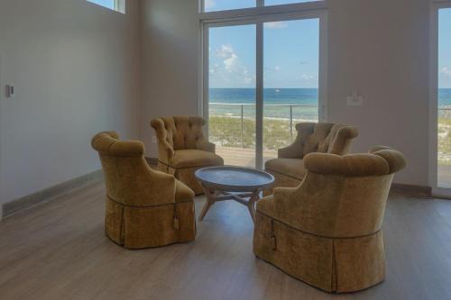 6 Pack by Pristine Properties Vacation Rentals