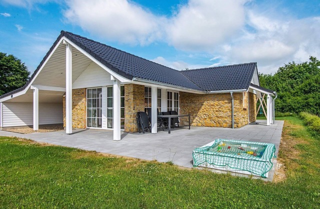 6 person holiday home in Ansager