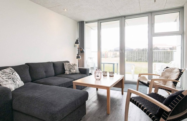 6 person holiday home on a holiday park in Blokhus