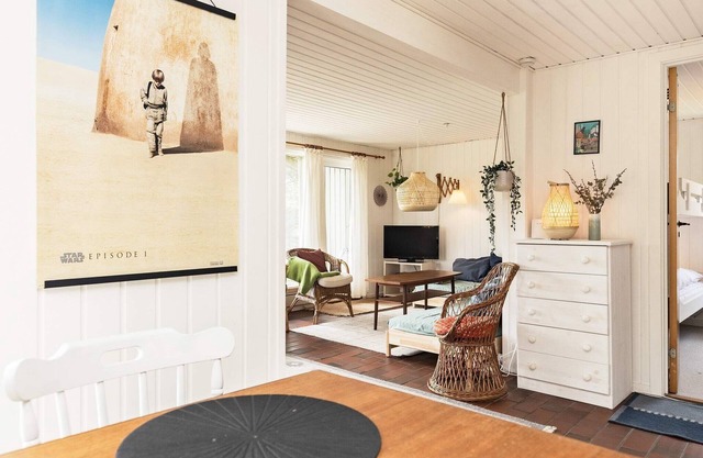 6 person holiday home in Oksbøl