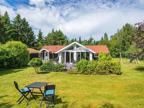 6 person holiday home in Højslev-By Traum