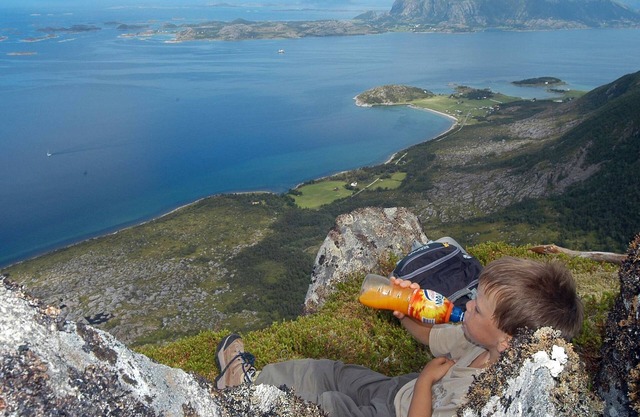 Person Holiday Engavågen 