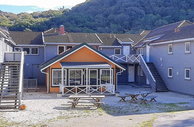 Person Holiday Lyngdal 