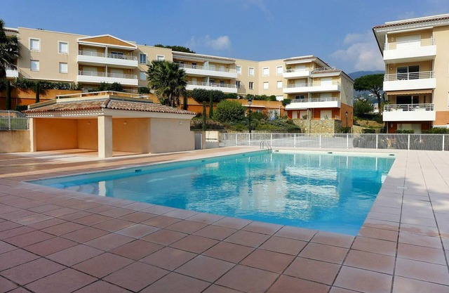 65 m² Apartment ∙ 2 bedrooms ∙ 4 guests