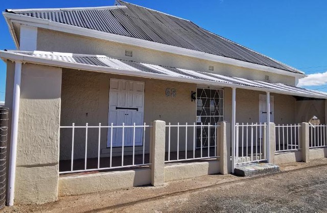 68 Voortrekker Street