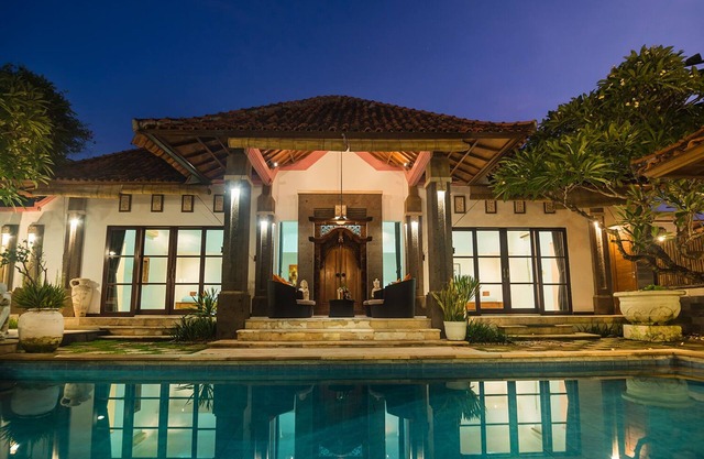 7 Bdr - Last Minute Deal 50%+ OFF! Nusa Dua
