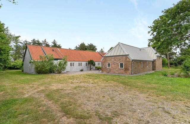 7 bedroom nice home in Ulfborg