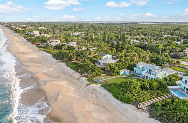 7 BR/7.5 BA Oceanfront with Private Beach Access