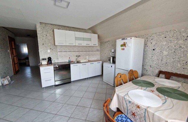 70 m² Apartment ∙ 3 bedrooms ∙ 6 guests