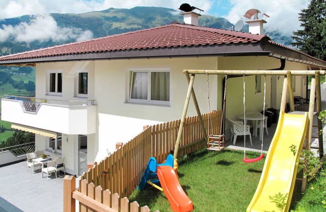 70 m² Apartment ∙ 2 bedrooms ∙ 6 guests