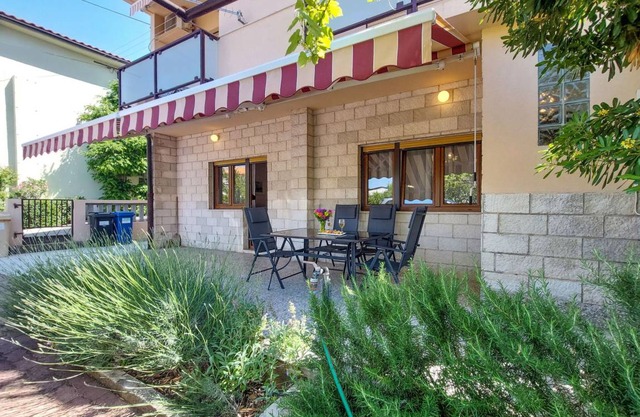 75 m² Apartment ∙ 2 bedrooms ∙ 6 guests