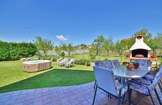 75 m² Apartment ∙ 3 bedrooms ∙ 6 guests