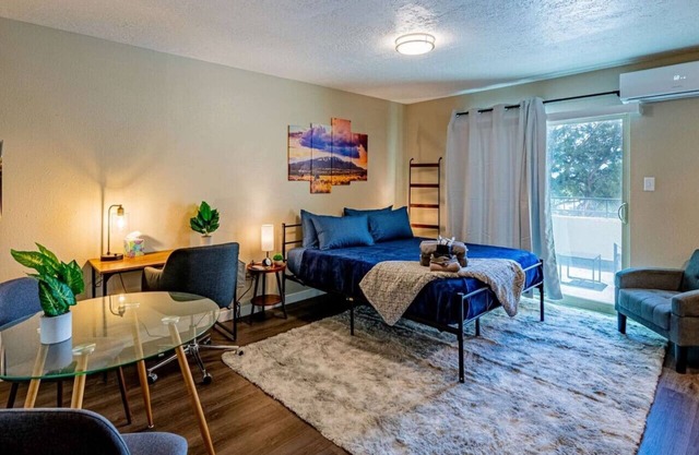 760 On The Blvd Studio 42 Overlooking Nobhill