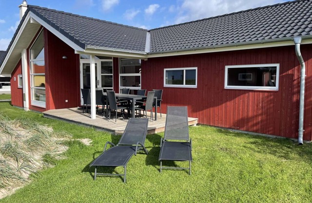 79 m² Accommodation ∙ 3 bedrooms ∙ 8 guests