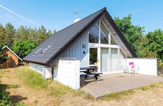 8 person holiday home in Fur-By Traum