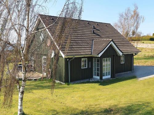 8 person holiday home in Løgstrup-By Traum