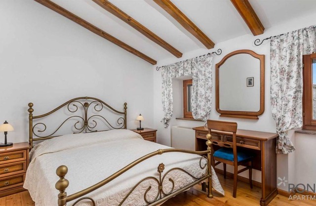 80 m² Apartment ∙ 2 bedrooms ∙ 5 guests
