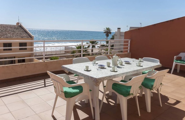 85 m² Apartment ∙ 3 bedrooms ∙ 6 guests