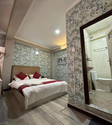 8848 Hostel