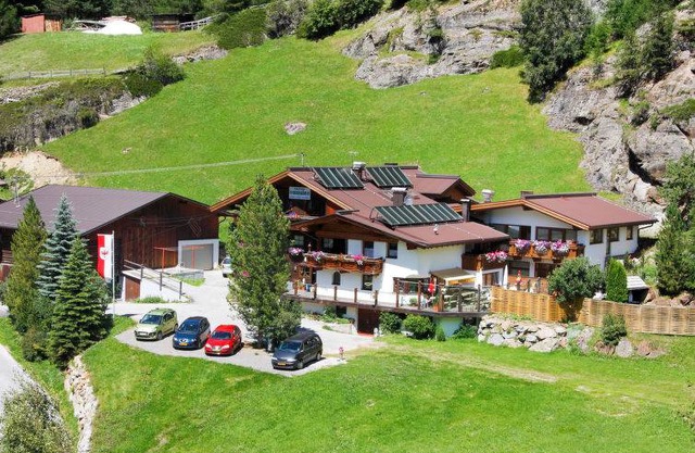 95 m² Apartment ∙ 3 bedrooms ∙ 7 guests