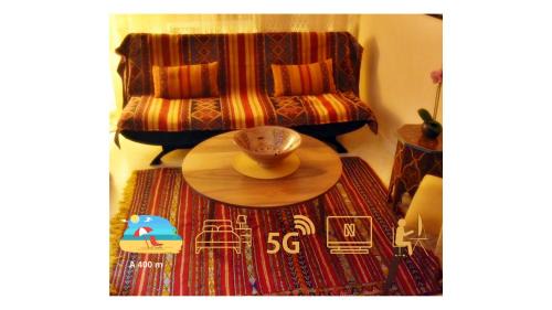 A 2 pas de la plage, appartement cosy, confort, proche toutes commodités, Wifi haut débit, TV connectée, Netflix, climatiseur, Acte mariage pour couple national,3 nuits mimum