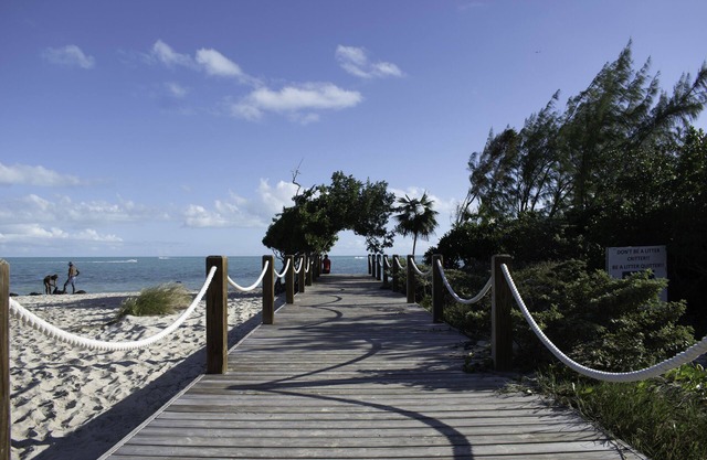 A Kiteboarders Dream complete with a Pickle Ball Court and a Pool!