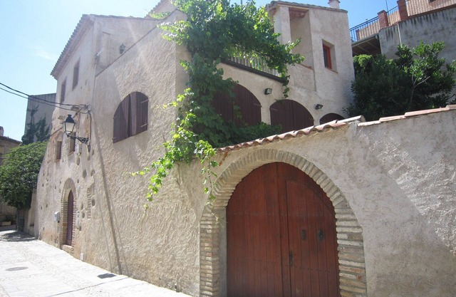 A love nest with a wide view. Much peace and absolute privacy