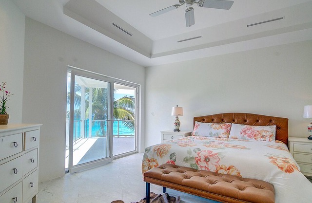 A LOVELY New Beachfront Listing in The Bahamas! 2W