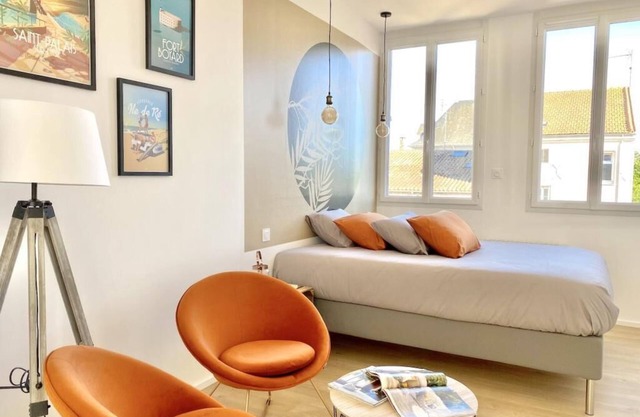 A modern oasis in the heart of Rochefort - Elegance and comfort combined