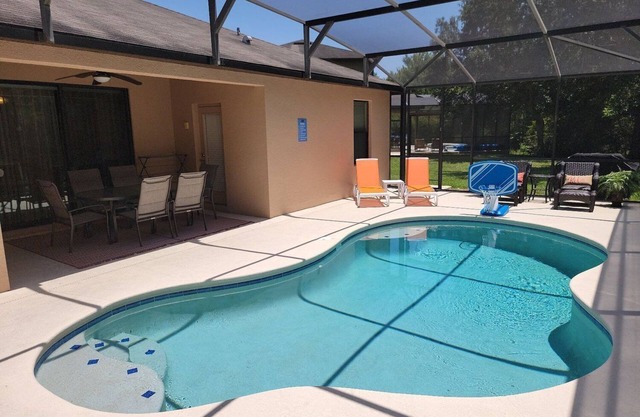 A-POP Of Sunshine | Spacious 5BR Villa Near Disney w/Pool & Spa