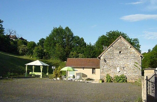 A renovated stone Gite for 4 persons with secure parking on site and shared pool