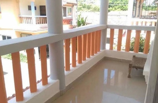 A Town Home Promising Community and Comfort!