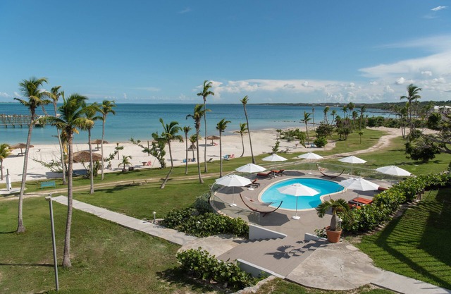 Abaco Beach Resort and Boat Harbour Marina