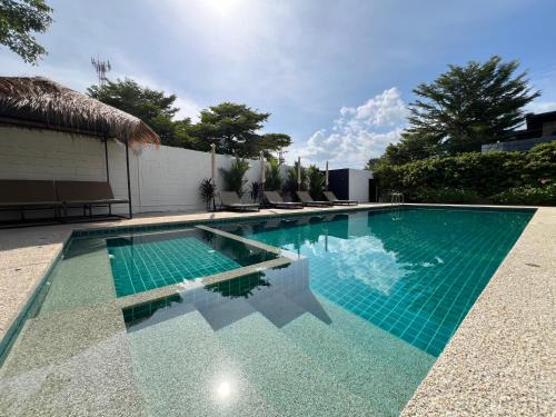 Abode ApartHotel Hua Hin
