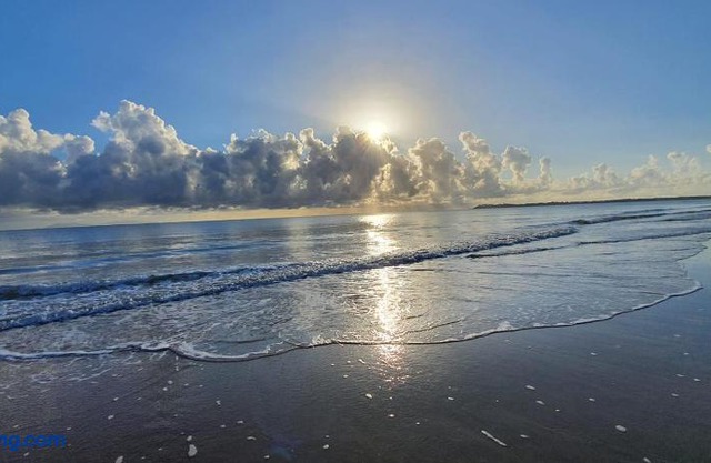 Absolute Beach Front Mackay - Comfort Resort Blue Pacific